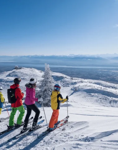 Ski dans la station Monts Jura