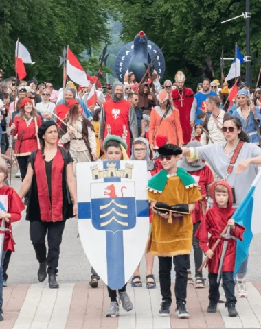 Défilé fête de l'oiseau
