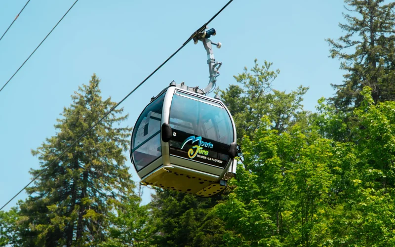 Aufstieg mit der Gondelbahn