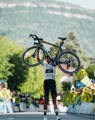 Cycling in competition mode in Pays de Gex
