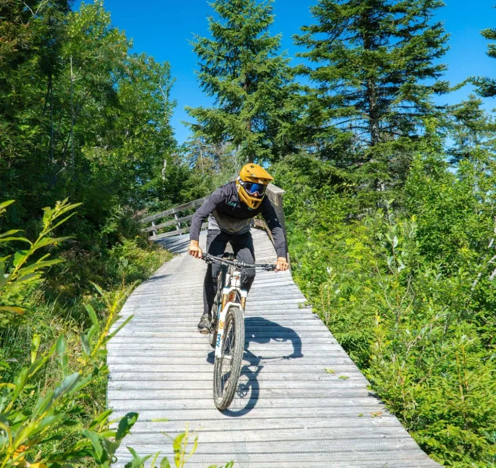 Vélo dans la station Monts Jura