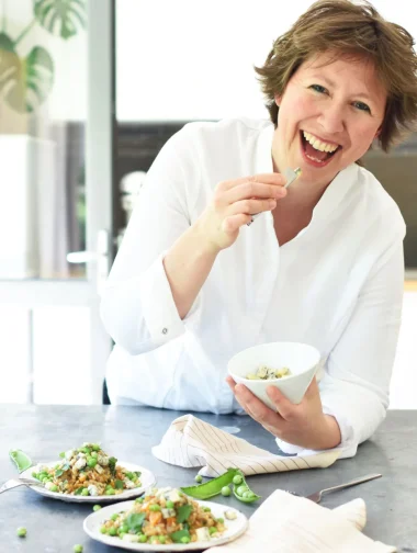 La cheffe Eloise Monzies et le risotto au Bleu de Gex