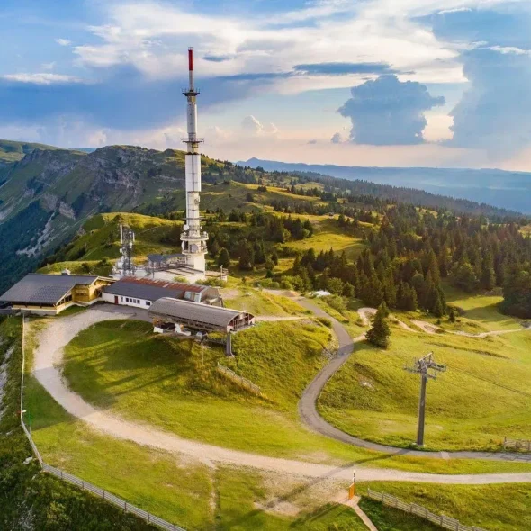 Petit Mont Rond printemps